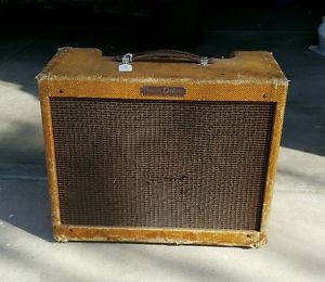 Vintage 1959 Fender Deluxe Amplifier