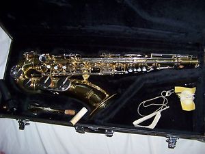 YAMAHA yts-23 TENOR SAXOPHONE w HITE "Premier" Mpiece&case -Very Good Condition