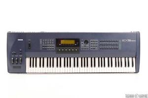 YAMAHA EX5 76-Key Synthesizer/ Sampler/ Sequencer Keyboard Workstation #27126
