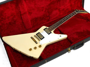 GIBSON 1981 EXPLORER WHITE Used w/Hardcase