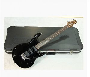 MUSICMAN LUKE3 SSH Rosewood Neck Black  w/hard case Free shipping Guiter #Q479