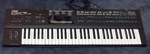 Yamaha DX7 MK2 Synthesiser Keyboard with excellent sturdy custom flight case