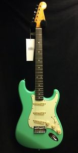 Fender Japan Exclusive Series / Classic 60's Stratocaster SFG Green