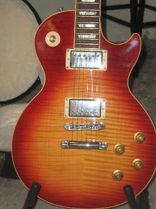 Gibson Les Paul Standard Premium Plus Electric Guitar Cherry Sunburst w/OHSC '06