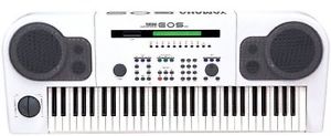All-in-one synth YAMAHA EOS B700 equipped with a speaker