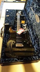 *** RARE*** Fender Stratocaster GT500KR - Only 100 ever made, This one is Signed