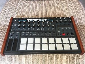 Dave Smith Instruments DSI Tempest analog drum machine
