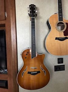 Taylor Standard T5-S Acoustic/Electric Guitar