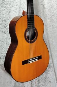 Juan Roman Padilla Model number unknown NAT w/hard case F/S Guitar #E1100