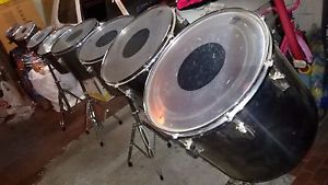 PEARL 8 concert toms serie TAM 1978 con meccaniche e supporti PERFETTI