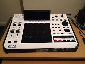 AKAI MPC 2500 Limited Edition / Mint Condition