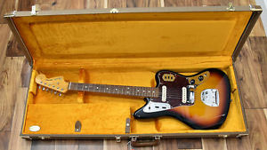 Fender USA '62 Jaguar RI Jag American AVRI Re-Issue Guitar w/ Original Case