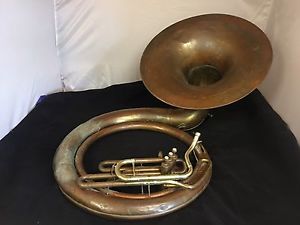 Holton Brass Bb Sousa/Sousaphone 26" Bell. Vintage w/Used Case, mouthpiece, neck