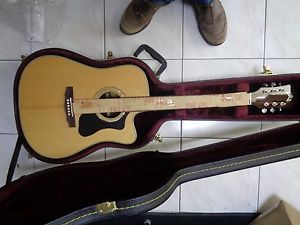 Guild D150 CE GAD Electro Acoustic Guitar with hard case NATURAL color NEW