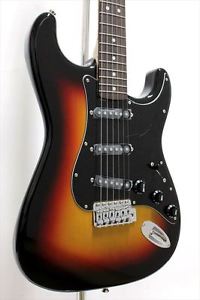 FenderJapan Exclusive Classic 70s Strat 3-Color Sunburst FREESHIPPING from JAPAN