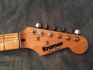 Strat head  Vintage 1981 Kramer PACER ( no baretta ) Guitar USA