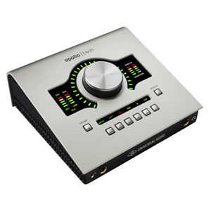 Universal Audio Apollo Twin SOLO Thunderbolt UK SELLER 6 MONTH WARRANTY VGC