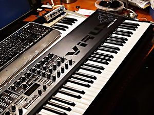 ACCESS VIRUS KC Vitual Analogue Synthesizer
