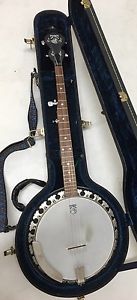 Deering  5-string banjo Boston Version
