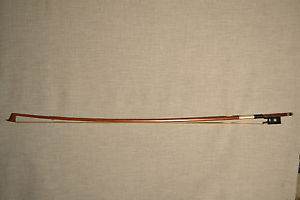 good violin bow4/4 stamp W.E.hill pernambouc silver mount ready to play perfect