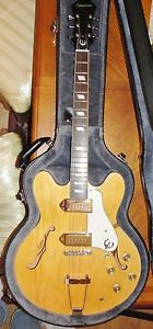 EPIPHONE CASINO ELECTRIC GUITAR / MINT CONDITION / FREE SHIPPING