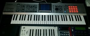 Roland Fantom X6 61-Key Synthesizer Keyboard - Workstation