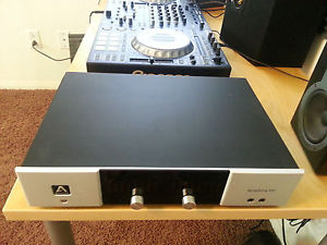 Apogee Symphony I/O 16 analog in x16 Analog out with spidif.