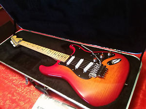 Fender STRATOCASTER PLUS TOP FLOYD ROSE-SEYMOUR DUNCAN+ CUSTODIA RIGIDA+TRACOLLA