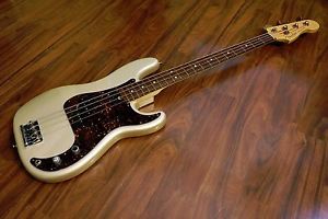 Fender American Standard Precision 60th Anniversary Edition