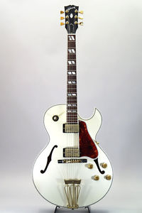 Free Shipping Used Gibson Custom Shop L-4C 2003 Namm show custom model / Pearl