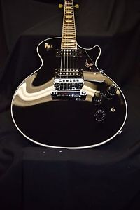2014 Gibson Les Paul Signature Electric Guitar OHSC