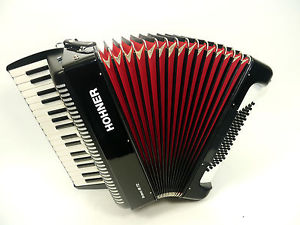 Akkordeon , Hohner,  Bravo III 72