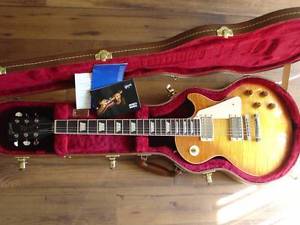 MINT 2016 GIBSON LES PAUL STANDARD T PREMIUM PLUS LIGHTBURST AAA FLAMETOP