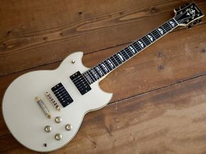 Rare YAMAHA SG1000-24 1983 White Used Guitar w/soft case