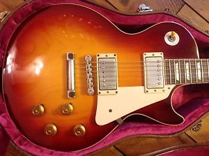 Gibson Collectors Choice #11 "Rosie" R9 Les Paul in Stunning Dark Cherryburst.