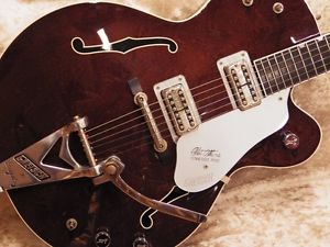 Gretsch: G6119-1962FT Chet Atkins Tennessee Rose -Walnut Stain- USED