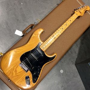 Fender 1982 Smith Stratocaster NAT/M (Natural / Maple) FREESHIPPING from JAPAN