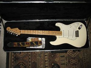 Fender 2012 American Standard American Stratocaster Electric Guitar