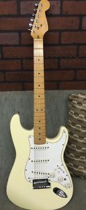 Roland Ready Fender Stratocaster USA NOS 95'- 96'