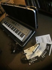 Korg Triton le 61 W/ Mio Midi to USB And SkB Hard shell Case