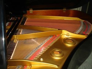 PIANOFORTE MEZZACODA  K KAWAY KG 1-C  EPOCA 1975 IN BUONO STATO