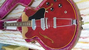 GIBSON ES 330, ONE OWNER, MINT CONDITION, WITH EXTRAS!
