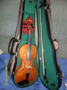 Geige von Matthias Klotz  von 1988 ( Zettelinschrift siehe bilder )