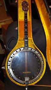 1927 B & D Bacon & Day Super A Tenor Banjo with Hard Case