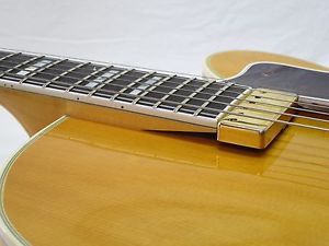 GUILD X-700LS Near Mint  w/ Hard case