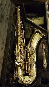 YAMAHA YTS-52 TENOR Saxophone great deal