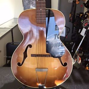1952 NATIONAL ACOUSTIC GUITAR MUST SEE COLLECTORS PIECE SOUNDS INCREDIBLE.