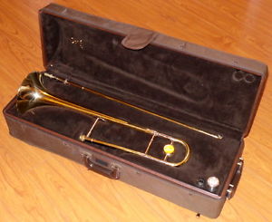 BACH 12 STRADIVARIUS PROFESSIONAL TENOR TROMBONE
