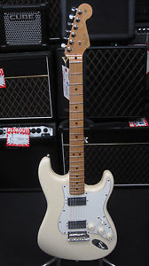 Fender American Standard Stratocaster HH MN OWT Electric Guitar Cream, Hard Case