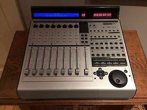 Mackie Control Universal Pro